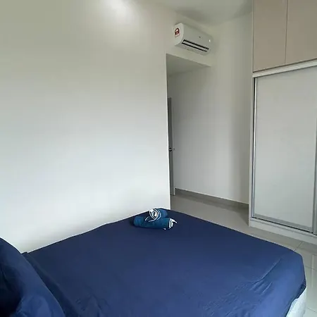 New! Amber Cove - 2 Bedrooms 2 Bathrooms L 4-7 Pax L Wifi L Near Jonker Tranquerah Exterior photo