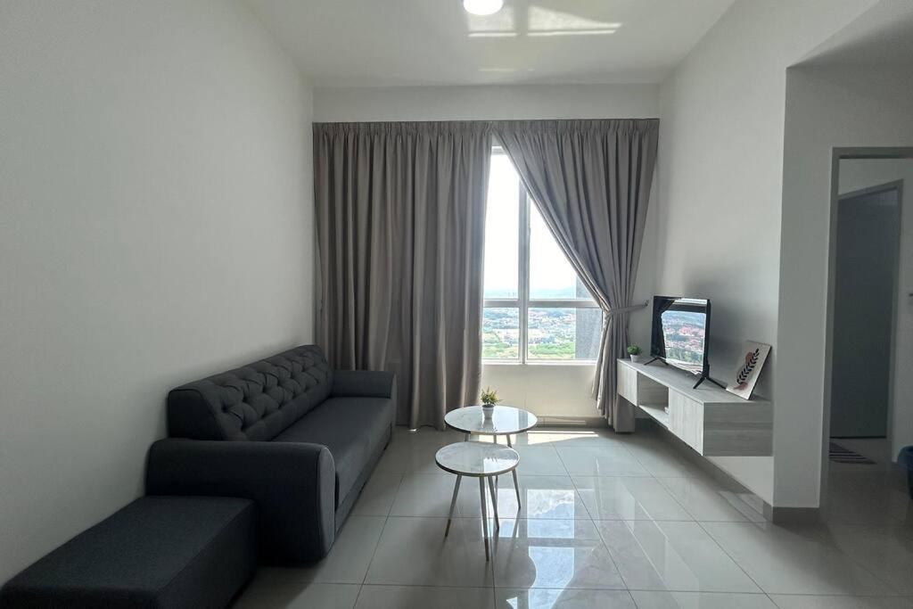 Apartemen New! Amber Cove - 2 Bedrooms 2 Bathrooms L 4-7 Pax L Wifi L Near Jonker *