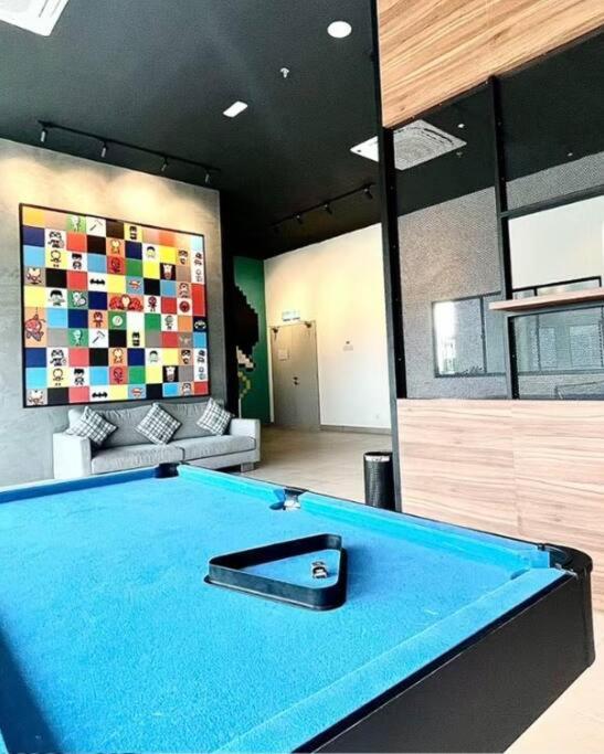 Apartemen New! Amber Cove - 2 Bedrooms 2 Bathrooms L 4-7 Pax L Wifi L Near Jonker Tranquerah