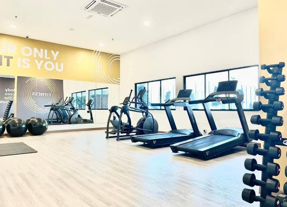 Apartment New! Amber Cove - 2 Bedrooms 2 Bathrooms L 4-7 Pax L Wifi L Near Jonker *