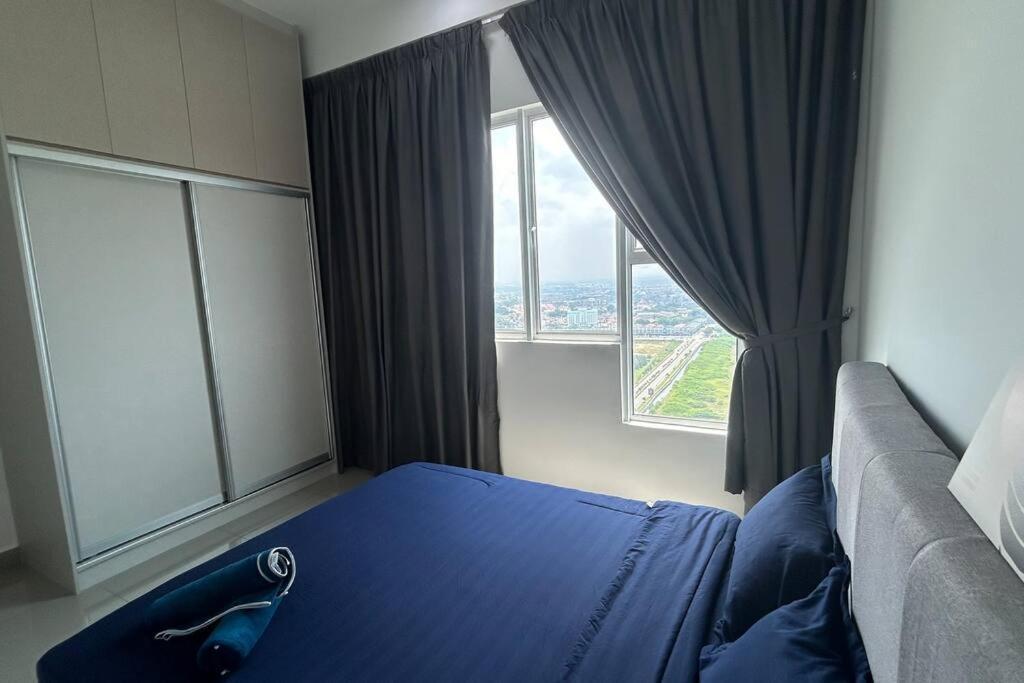 New! Amber Cove - 2 Bedrooms 2 Bathrooms L 4-7 Pax L Wifi L Near Jonker Apartment *